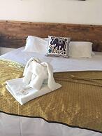 Thaiji Pousada e Parador