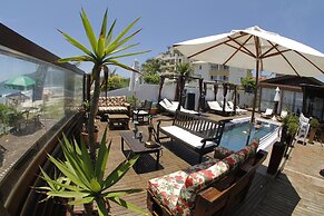 Thaiji Pousada e Parador