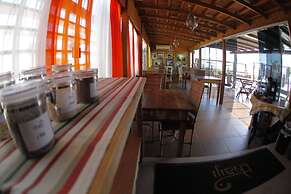 Thaiji Pousada e Parador