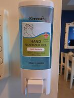 Simply Comfy Apartment by Patsamon