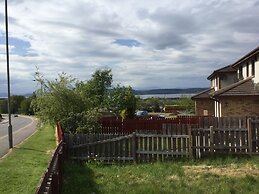 The Culloden is a Comfortable two Bedroom Apartment That Sleeps Four A