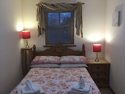 Inverness Apartments - Glen View