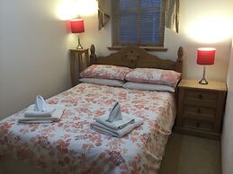 Inverness Apartments - Glen View