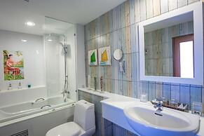 Almali Rawai Beach Residence