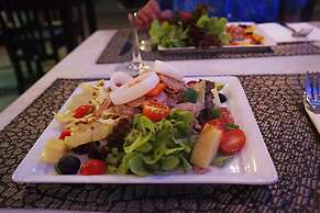 Almali Rawai Beach Residence