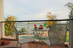 Almali Rawai Beach Residence