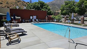 Kernville Inn