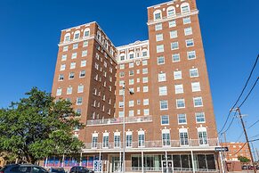 Pioneer Pocket Hotel