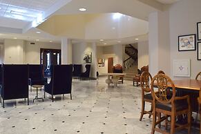 Pioneer Pocket Hotel