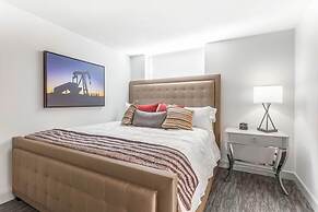 Pioneer Pocket Hotel