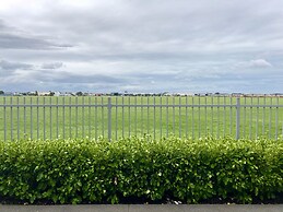 Lovely Sunny Home Sweet Home