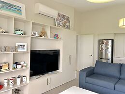 Lovely Sunny Home Sweet Home