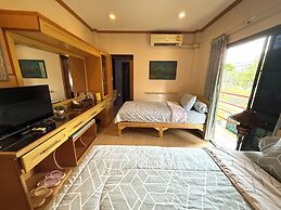 Saku Boutique Homestay