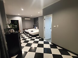 Aen Guy Boutique Hotel