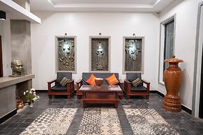 Romantic Angkor Residence