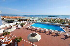 Hotel Embassy Pesaro