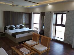 Dwivedi Hotels Sri Omkar Palace