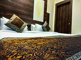 Dwivedi Hotels Sri Omkar Palace