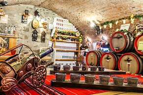 La Teo Pensiune si Pivnita