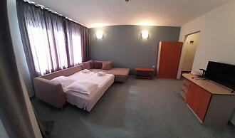 Hotel Saga
