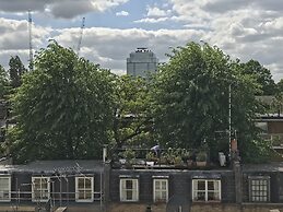Comfortable Apartment Earls Court