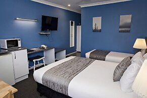 Colonial Motel and Serviced Apartments