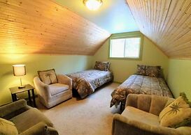 Packwood Ski & Vacation Getaway