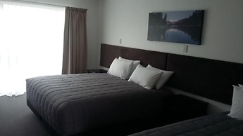 Stopforths Premium Accommodation