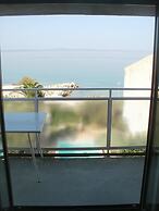 Beach Apartments Toni