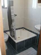 Beach Apartments Toni