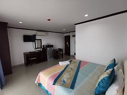 Baan Pattamaporn Hotel