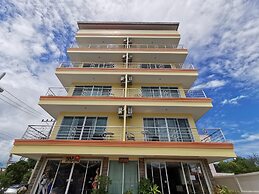 Baan Pattamaporn Hotel