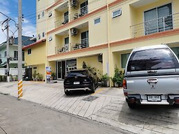 Baan Pattamaporn Hotel