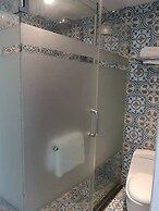 Dreamhouse Theme Hotel