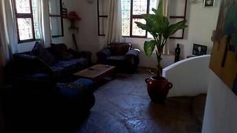 Akogo House