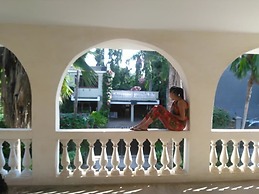 Akogo House