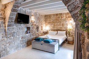 Arabesque Arts & Residency