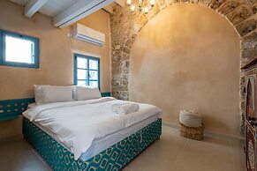 Arabesque Arts & Residency