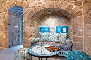 Arabesque Arts & Residency