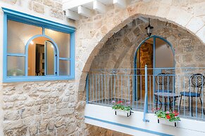 Arabesque Arts & Residency