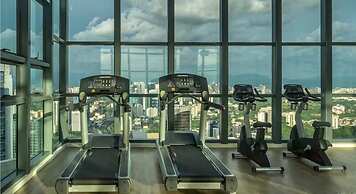 Vogue Suites One by Joe