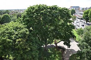 Northfields apartments