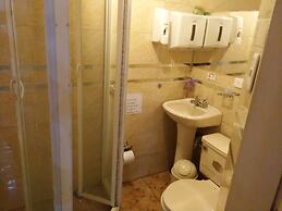 Krishna Hostal - Hostel