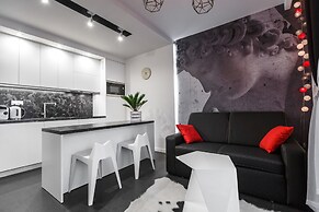 New Wave Apartment Glam