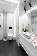 New Wave Apartment Glam