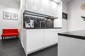 New Wave Apartment Glam