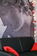 New Wave Apartment Glam