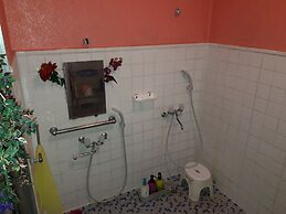 Asian Guesthouse Border - Hostel