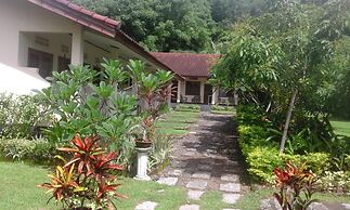 Indah Homestay and Cooking Classes