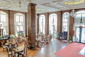 LCS Hotel & Apartment